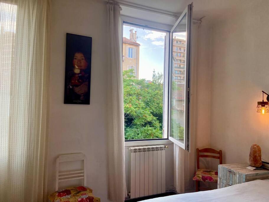 Logis Confortable - Accueillant Марсель Экстерьер фото